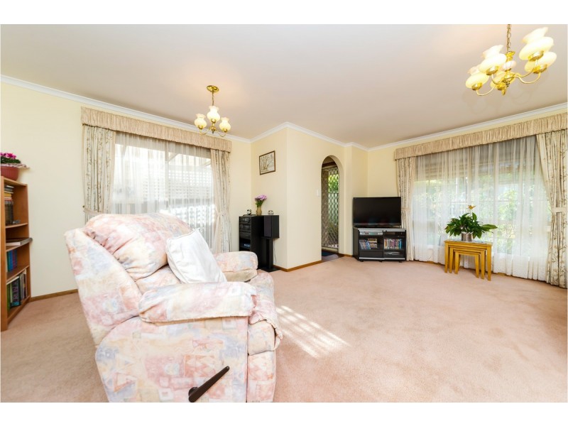 8 Fishburn Court, Wynn Vale SA 5127