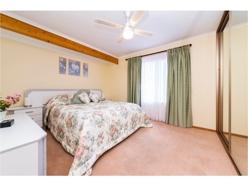 8 Fishburn Court, Wynn Vale SA 5127