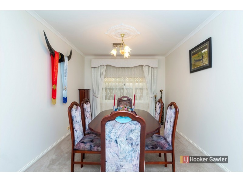 24 Angas Avenue, Evanston Park SA 5116