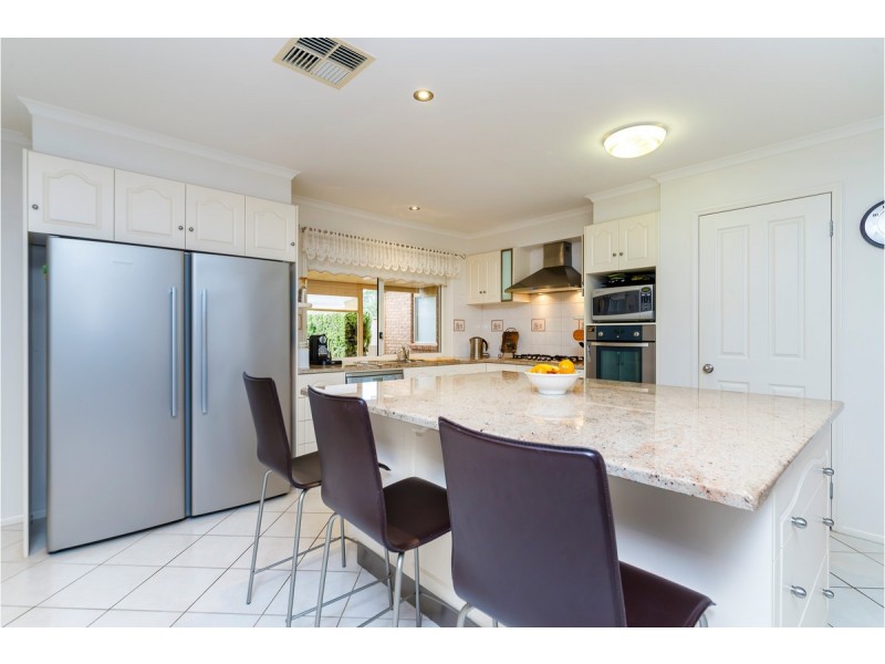 24 Angas Avenue, Evanston Park SA 5116