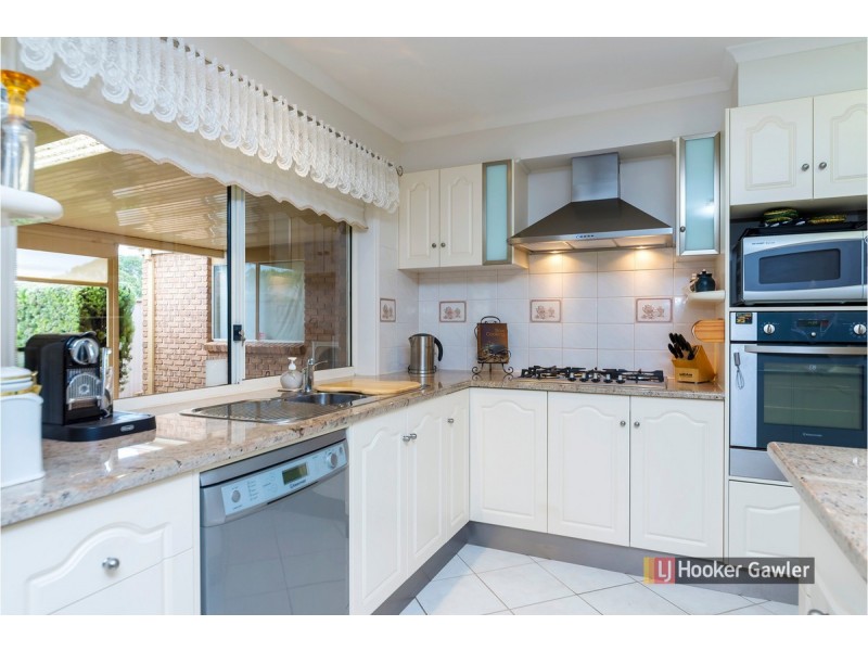 24 Angas Avenue, Evanston Park SA 5116