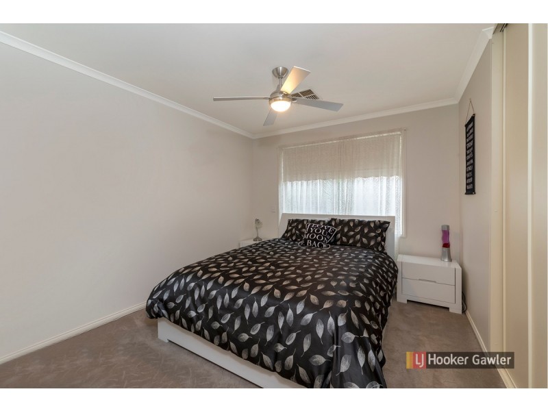 24 Angas Avenue, Evanston Park SA 5116