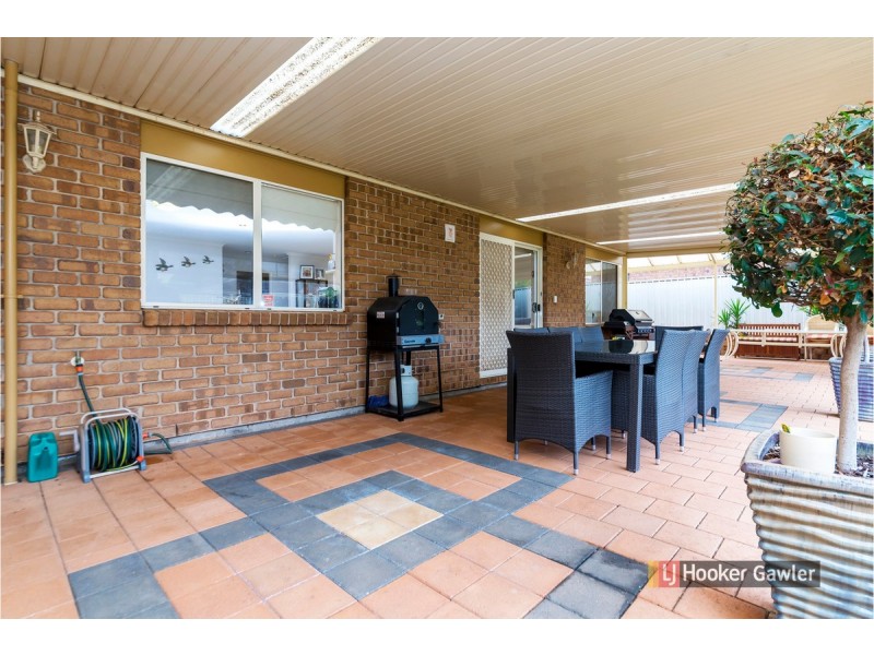 24 Angas Avenue, Evanston Park SA 5116