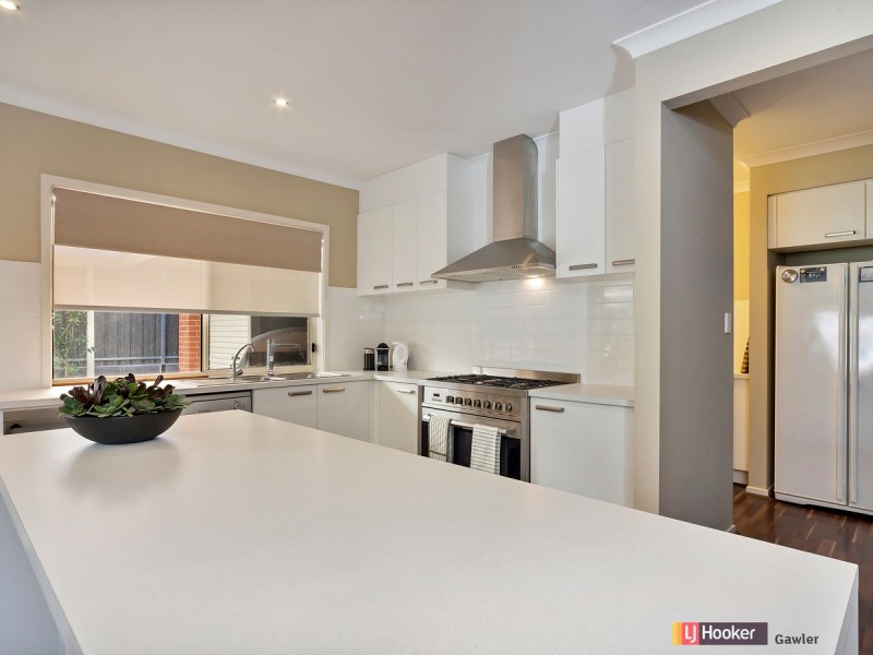 11 Polkinghorne Place, Williamstown SA 5351