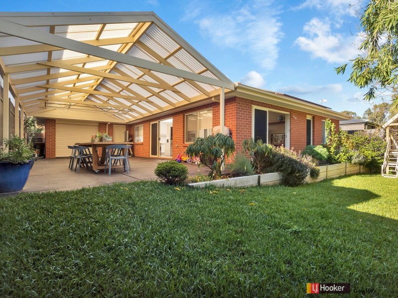 11 Polkinghorne Place, Williamstown SA 5351