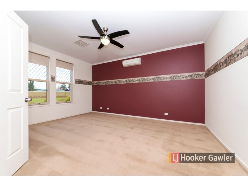 19 Eton Drive, Andrews Farm SA 5114