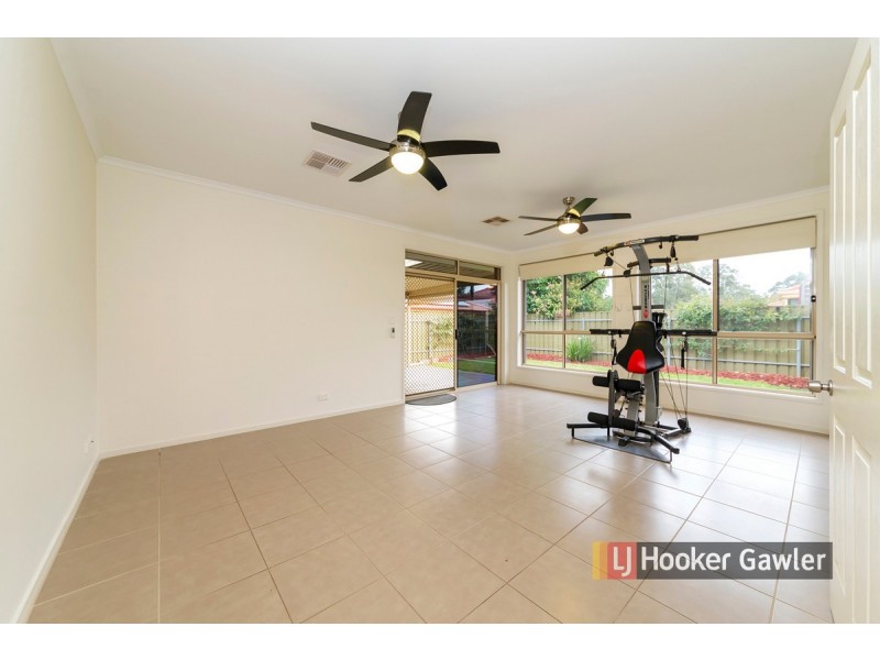 19 Eton Drive, Andrews Farm SA 5114