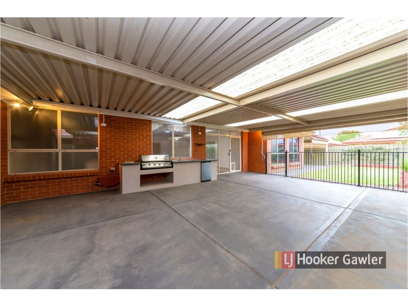 19 Eton Drive, Andrews Farm SA 5114