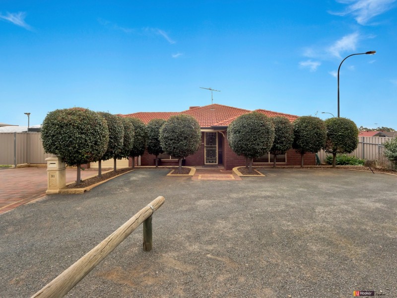 31 Angas Avenue, Evanston Park SA 5116