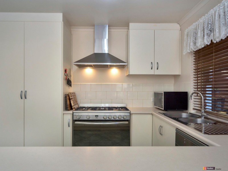 31 Angas Avenue, Evanston Park SA 5116