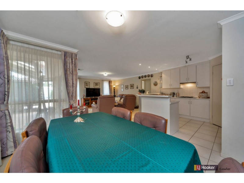 12 Mueller Drive, Evanston Park SA 5116