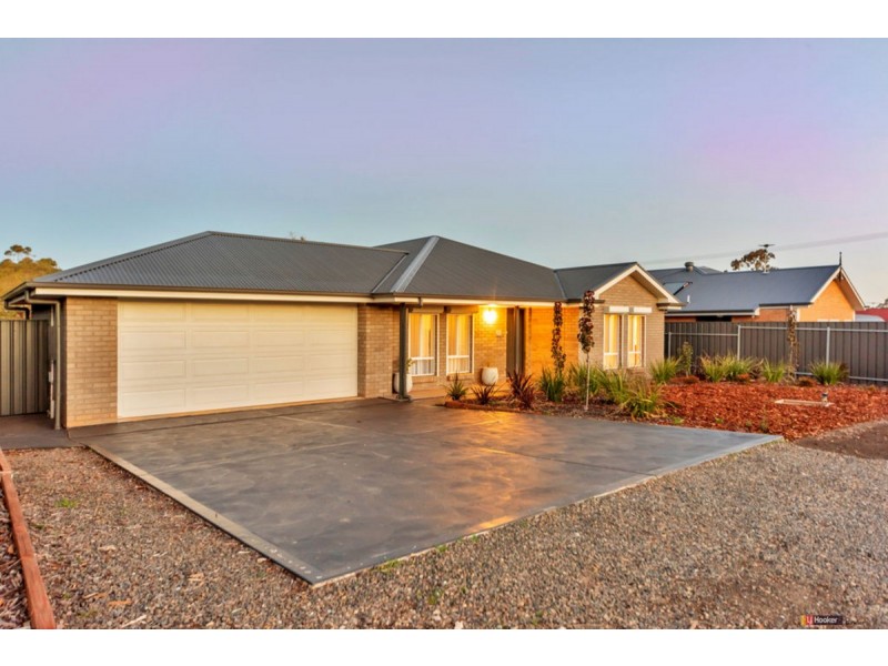 8 Grey Street, Kapunda SA 5373