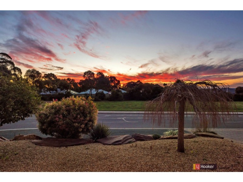 33 Palamountain Drive, Evanston Park SA 5116