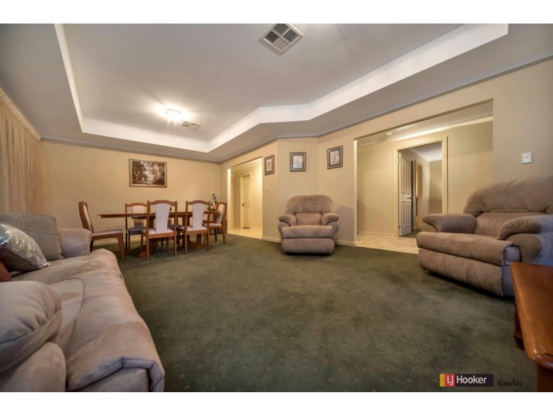 33 Palamountain Drive, Evanston Park SA 5116