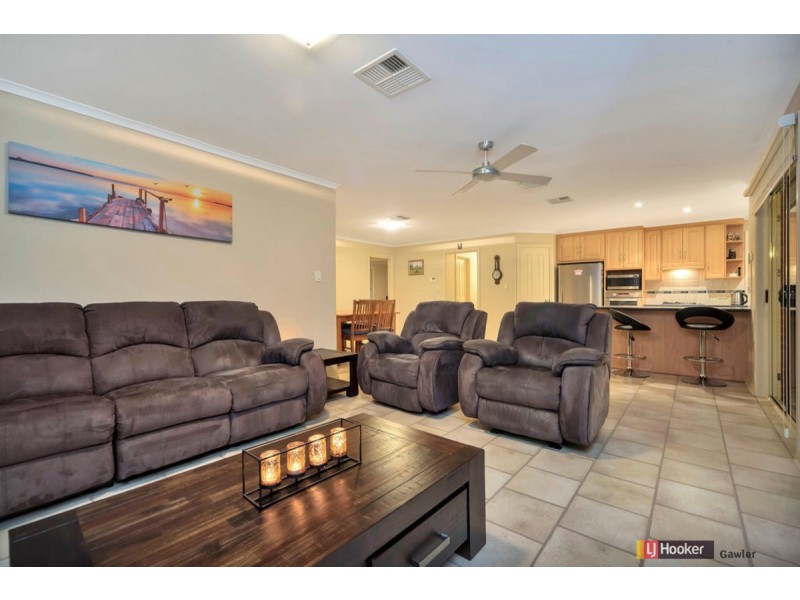 33 Palamountain Drive, Evanston Park SA 5116