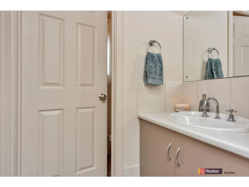 2 Bleby Court, Reid SA 5118