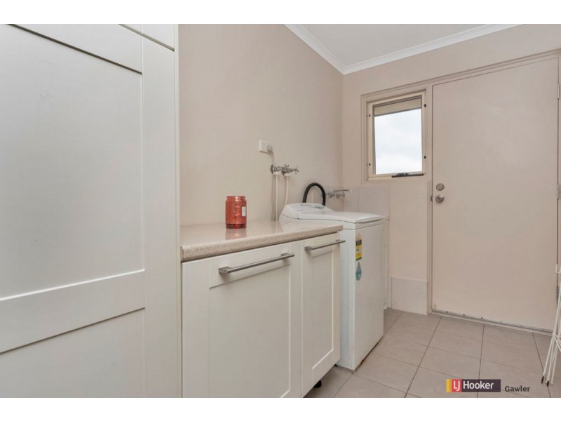 2 Bleby Court, Reid SA 5118