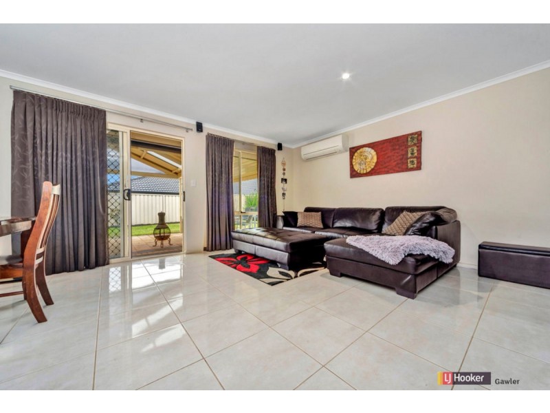 2 Bleby Court, Reid SA 5118