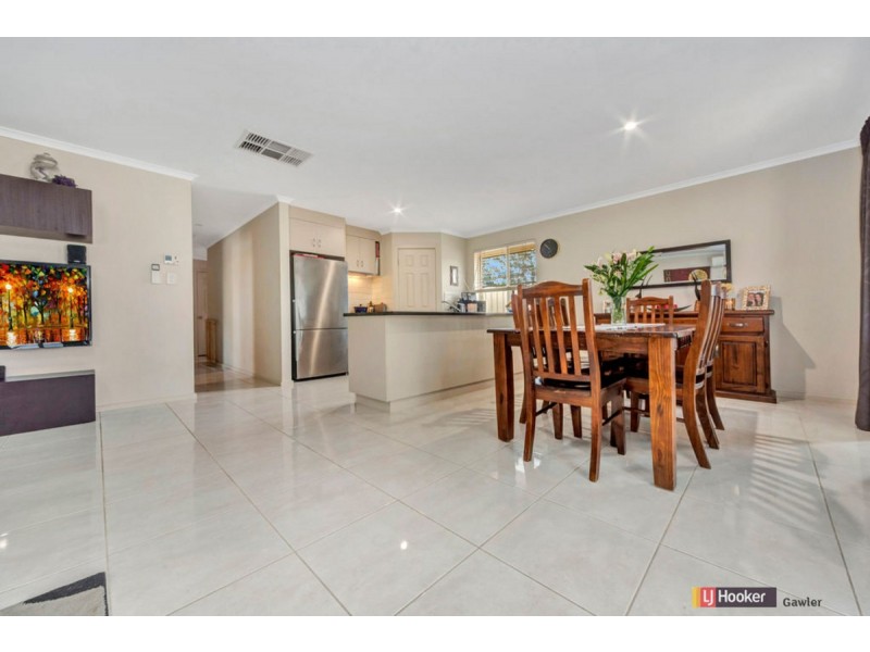 2 Bleby Court, Reid SA 5118