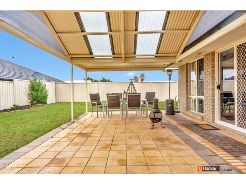 2 Bleby Court, Reid SA 5118