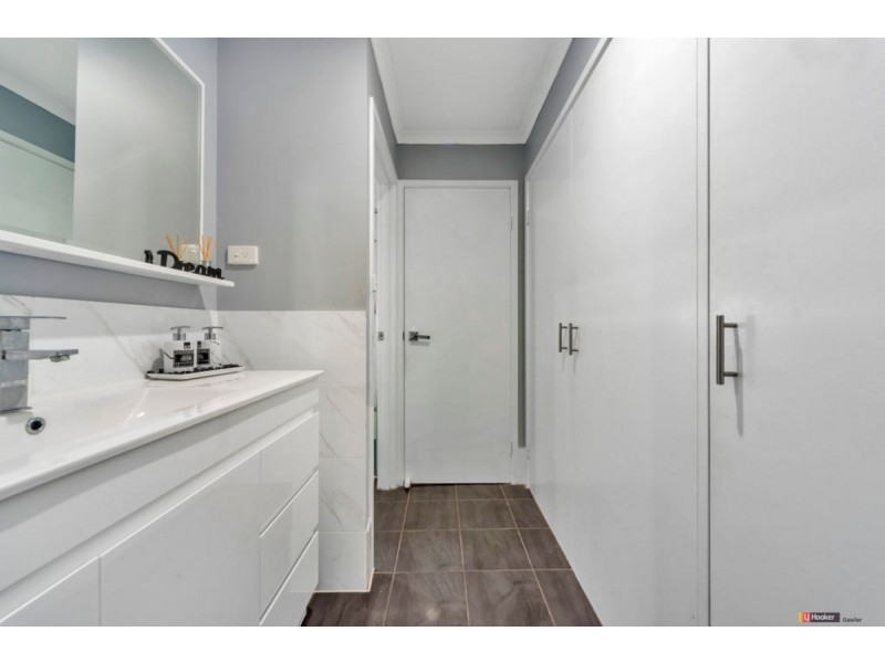 7 Jestina Court, Evanston SA 5116