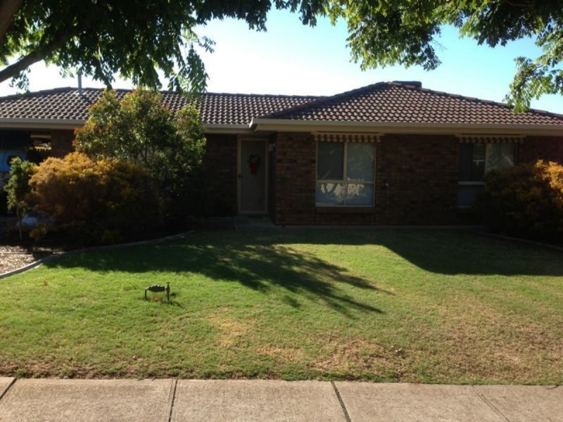 8 Kimpton Close, Willaston SA 5118