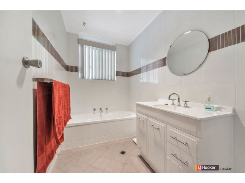 1 Peppermint Road, Lewiston SA 5501