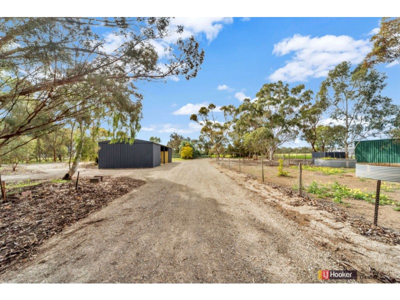 1 Peppermint Road, Lewiston SA 5501