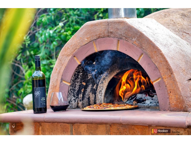 10 Coleman Parade, Evanston Park SA 5116