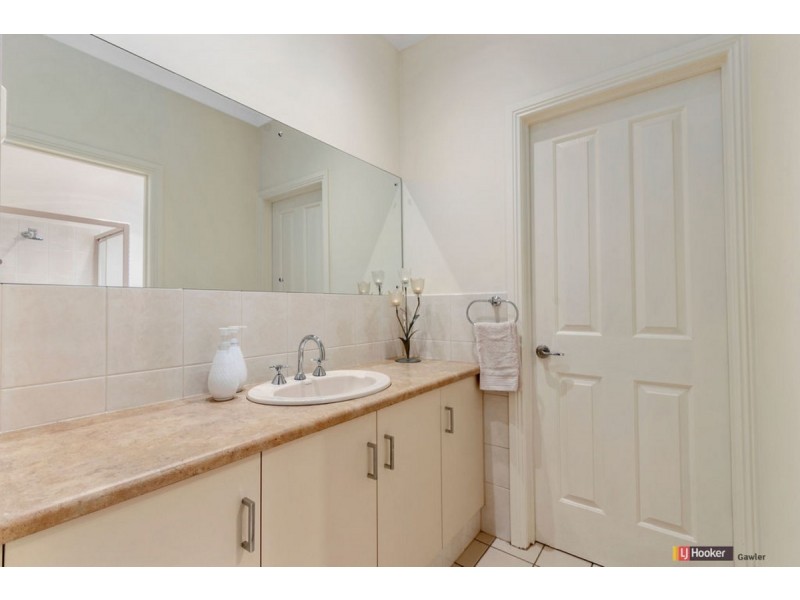 25 Britha Avenue, Evanston SA 5116