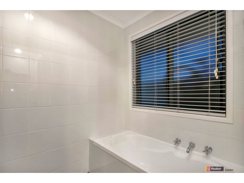 11 Norway Avenue, Hillbank SA 5112