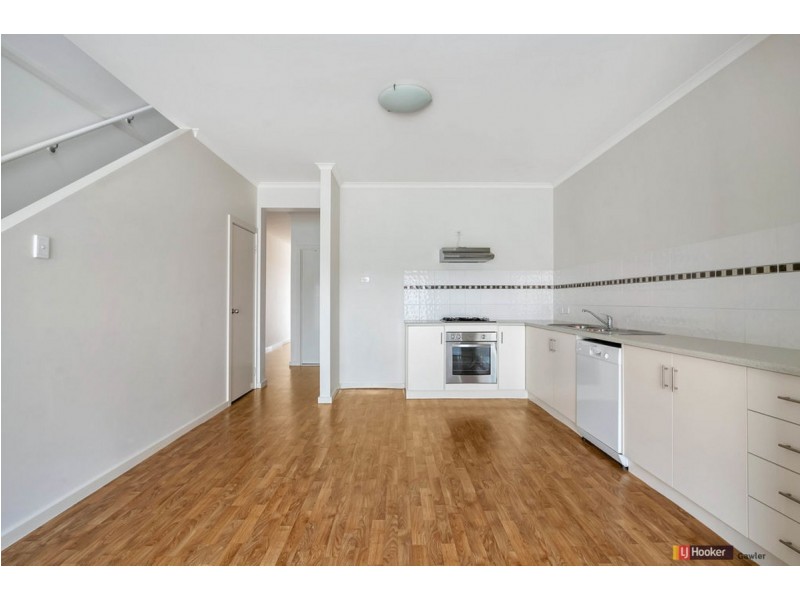 5 Robinson Street, Mawson Lakes SA 5095