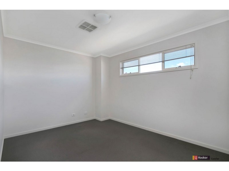 5 Robinson Street, Mawson Lakes SA 5095