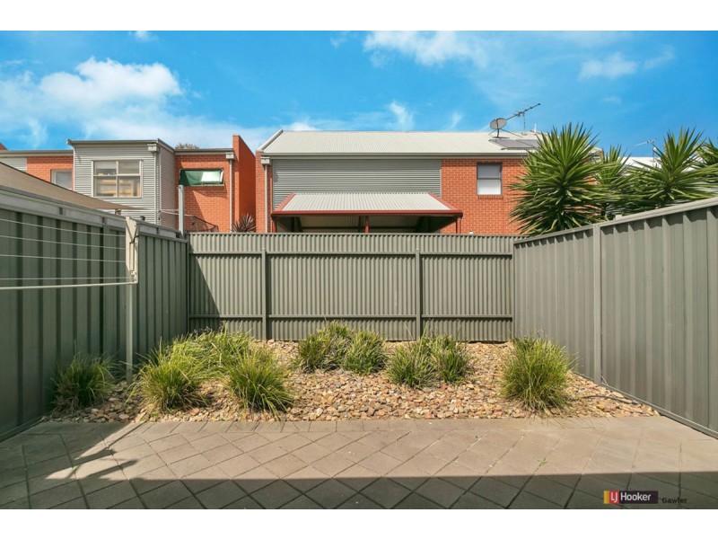 5 Robinson Street, Mawson Lakes SA 5095