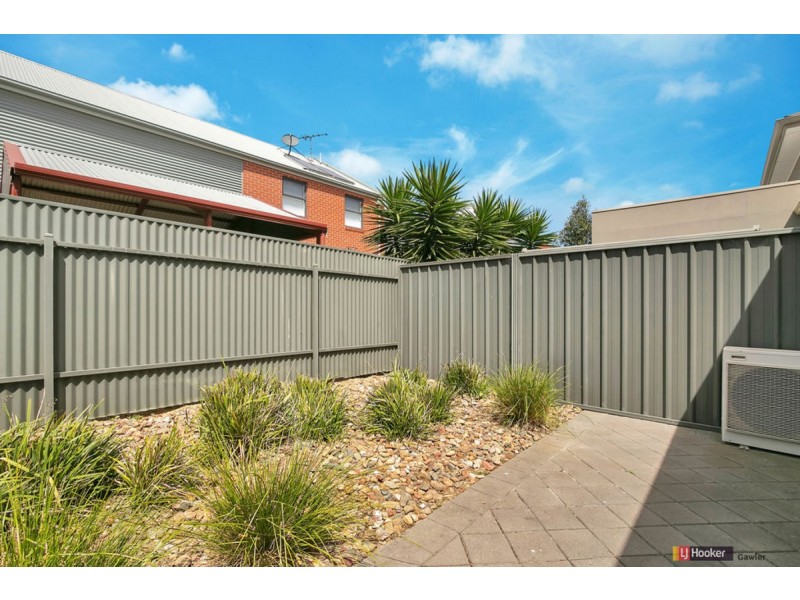 5 Robinson Street, Mawson Lakes SA 5095