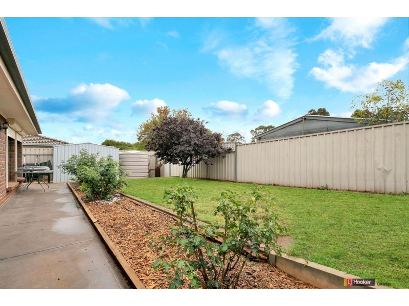15 Gleeson Grove, Evanston Park SA 5116