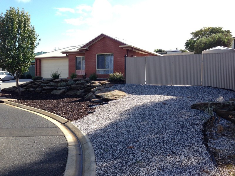 2A McGonigal Drive, Willaston SA 5118