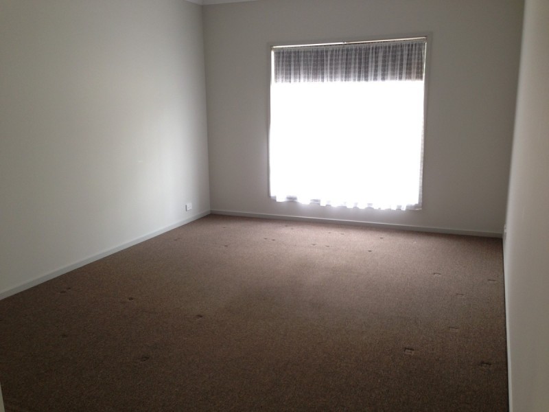 2A McGonigal Drive, Willaston SA 5118