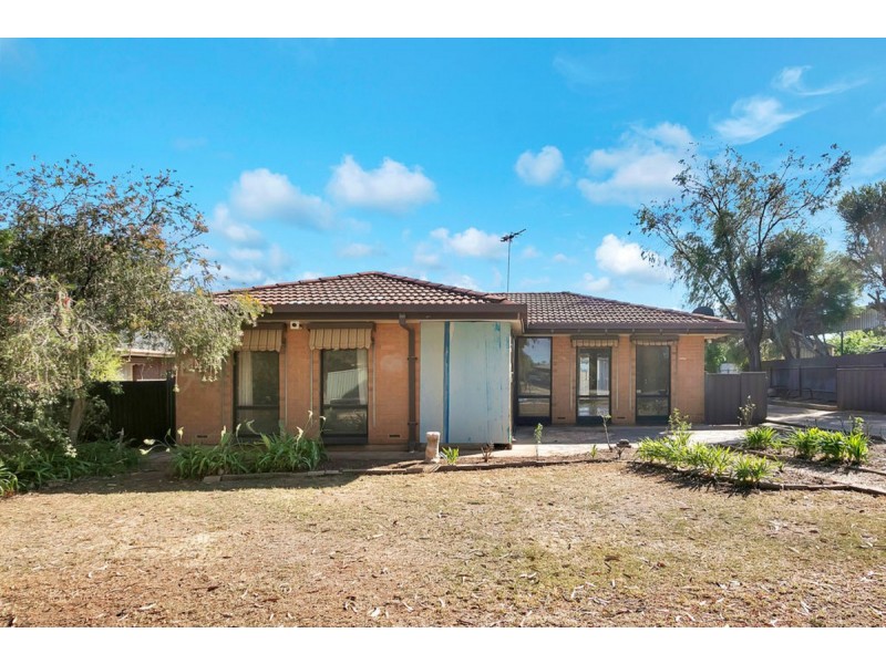 33 St Albans Road, Evanston Park SA 5116