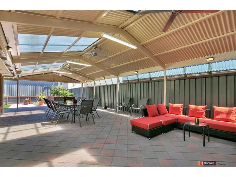 1 Gairdner Boulevard, Andrews Farm SA 5114