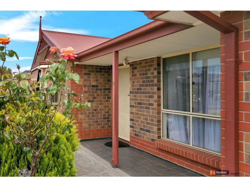 19 Arcadia Drive, Smithfield SA 5114