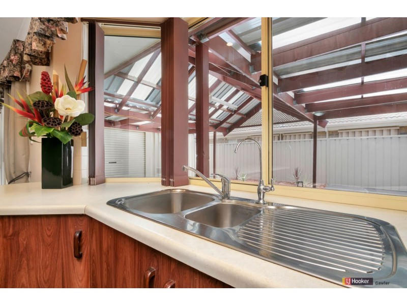 19 Arcadia Drive, Smithfield SA 5114