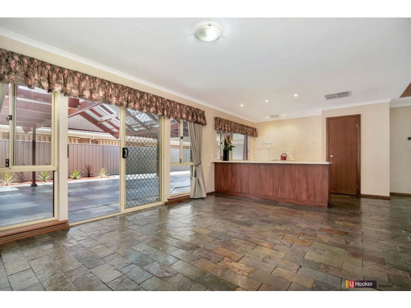 19 Arcadia Drive, Smithfield SA 5114