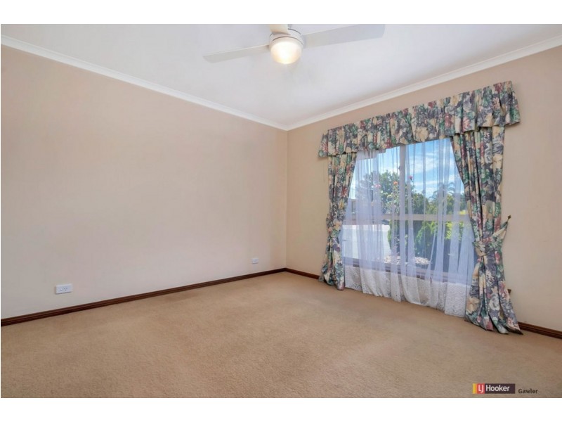 19 Arcadia Drive, Smithfield SA 5114
