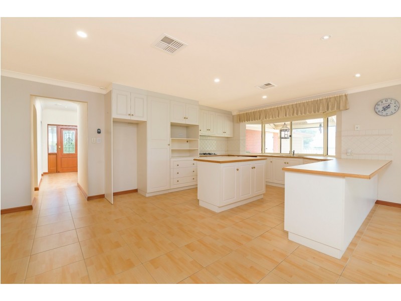 3 Discovery Court, Hewett SA 5118