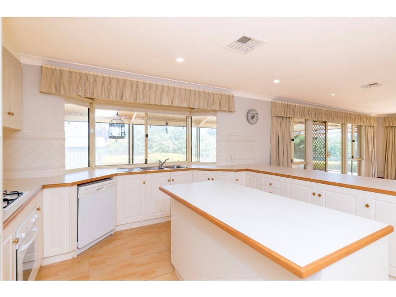 3 Discovery Court, Hewett SA 5118