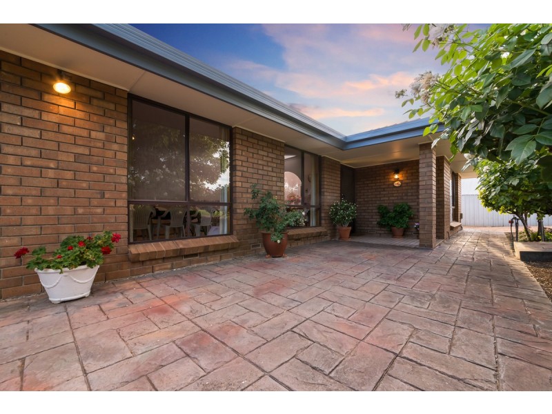 15 Deland Avenue, Gawler East SA 5118