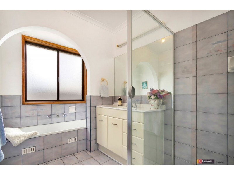 15 Deland Avenue, Gawler East SA 5118