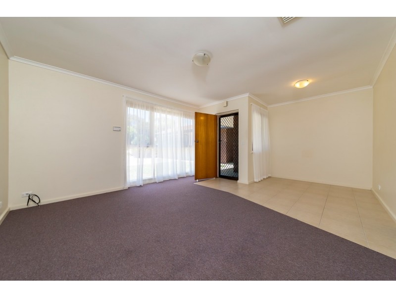 10/4 Douglas Avenue, Salisbury SA 5108