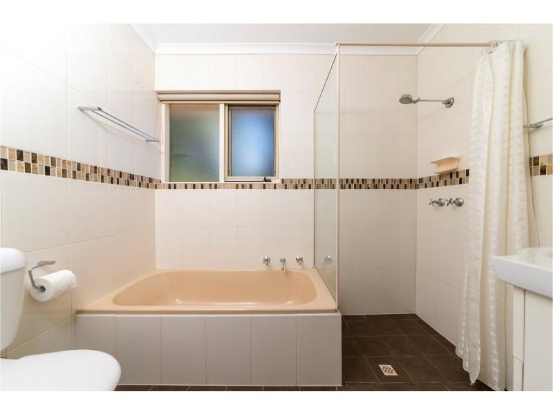 10/4 Douglas Avenue, Salisbury SA 5108